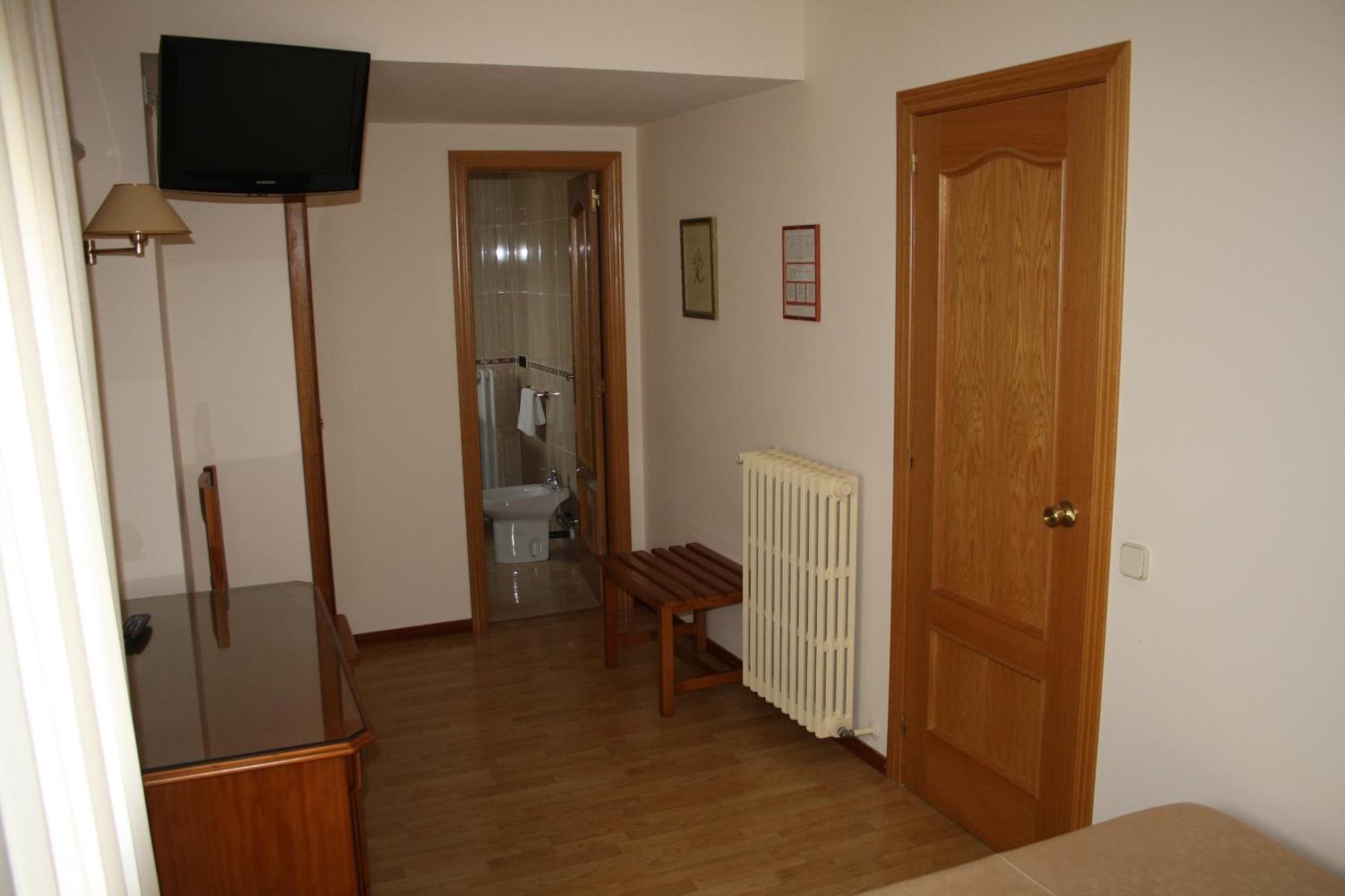 Hotel Mar De Aragon Caspe Cameră foto